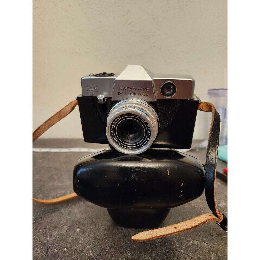 KODAK Instamatic Reflex Camera German made with Schneider 45mm f:2.8 Lens